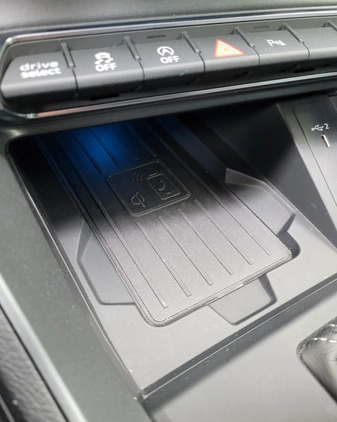 Audi Q3 cena 149900 przebieg: 48390, rok produkcji 2020 z Dębica małe 232
